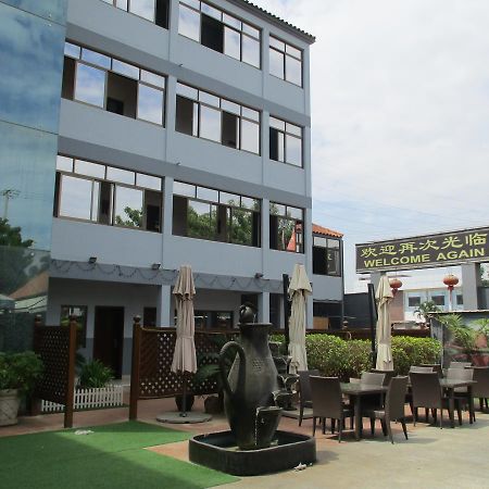 Hotel Patriota Luanda Kültér fotó