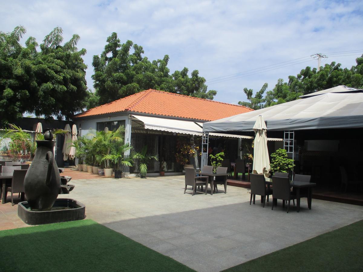 Hotel Patriota Luanda Kültér fotó